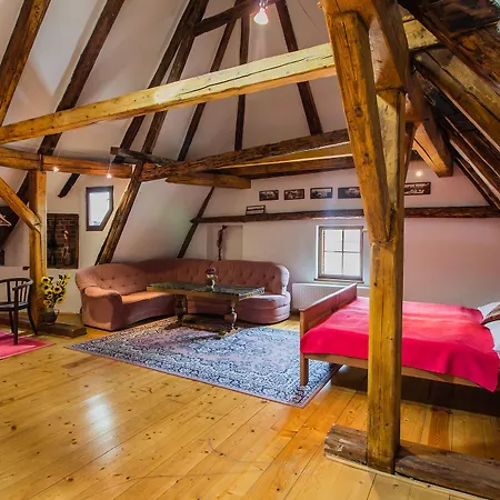 Hotel Svambersky Dum 3*